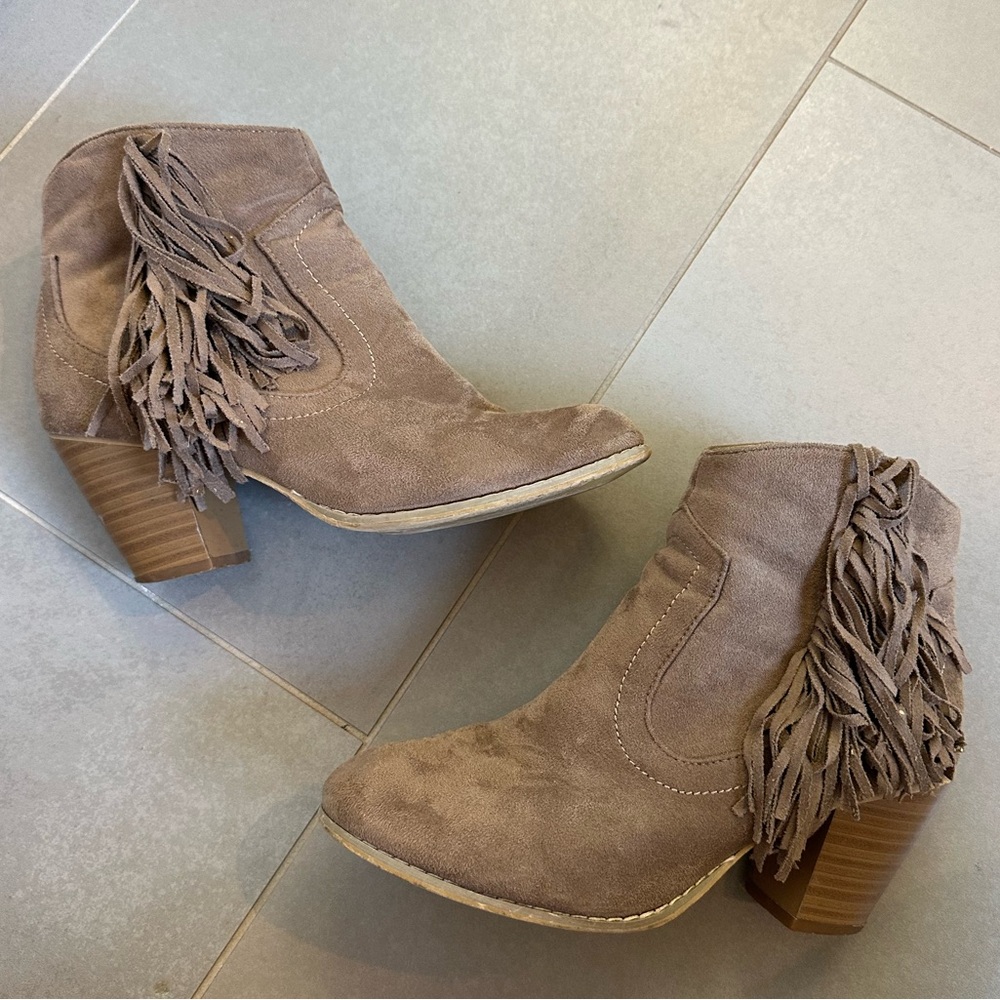 Fringe booties